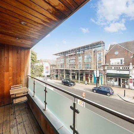 לונדון Pleasing 2Bed Flat 10Min To Wimbledon Tennis Court מראה חיצוני תמונה
