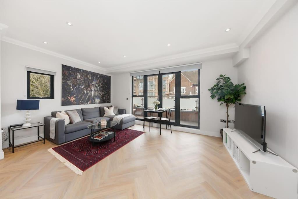 לונדון Pleasing 2Bed Flat 10Min To Wimbledon Tennis Court מראה חיצוני תמונה